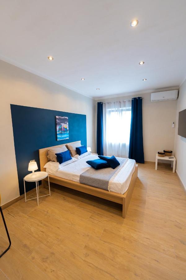 La Casa Di Leo - Rooms At The Feet Of Vesuvius Boscotrecase Exterior photo