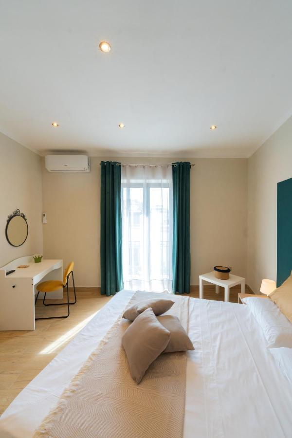 La Casa Di Leo - Rooms At The Feet Of Vesuvius Boscotrecase Exterior photo