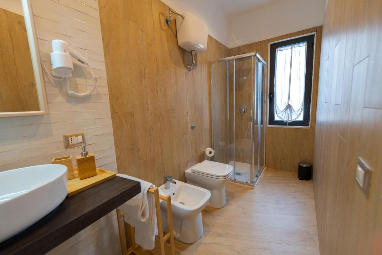 La Casa Di Leo - Rooms At The Feet Of Vesuvius Boscotrecase Exterior photo